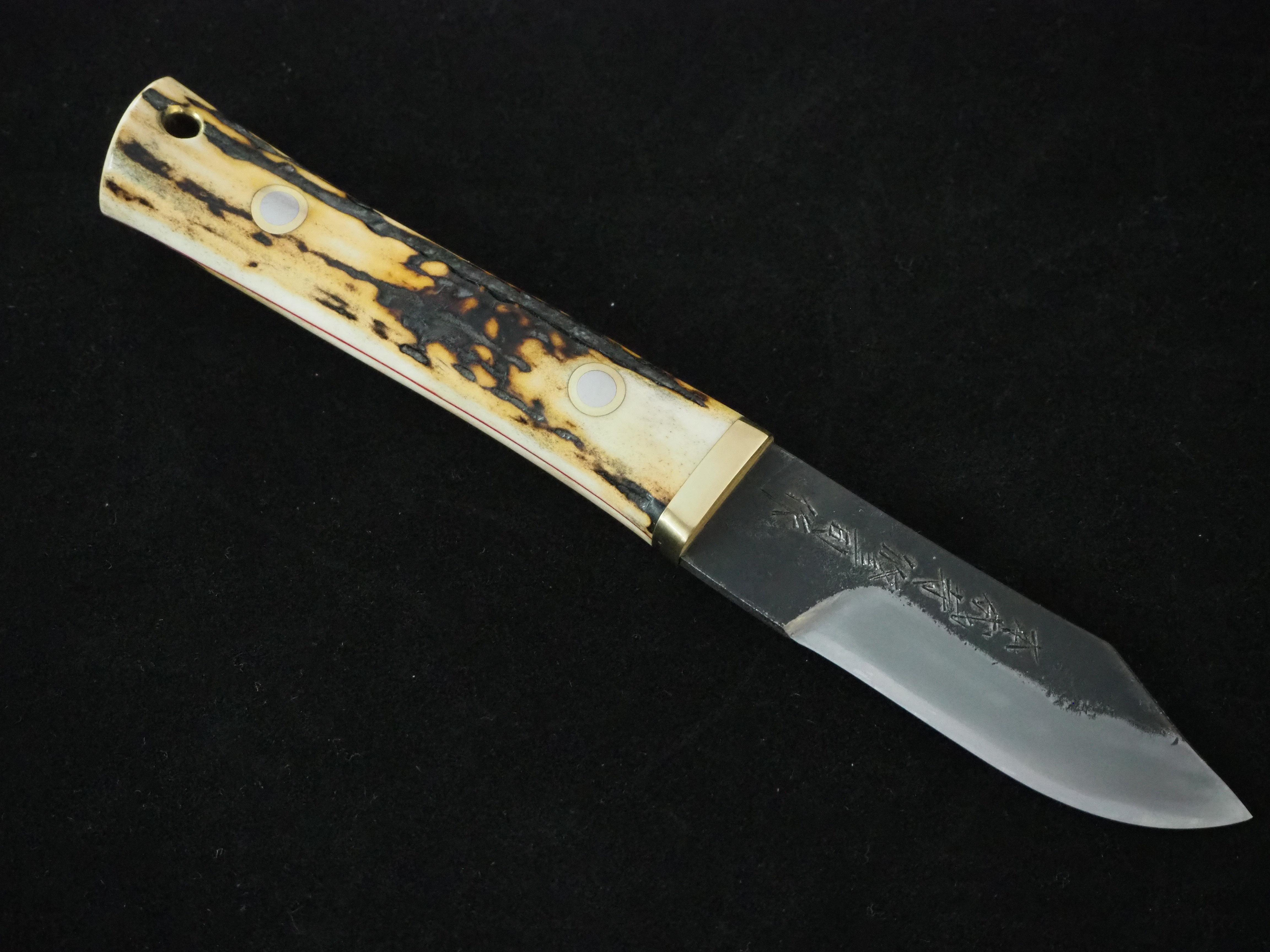 small hunting knife