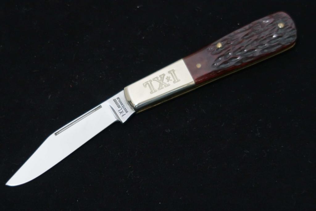 Vintage I*XL George Wostenholm Knife （with a steel sharpener