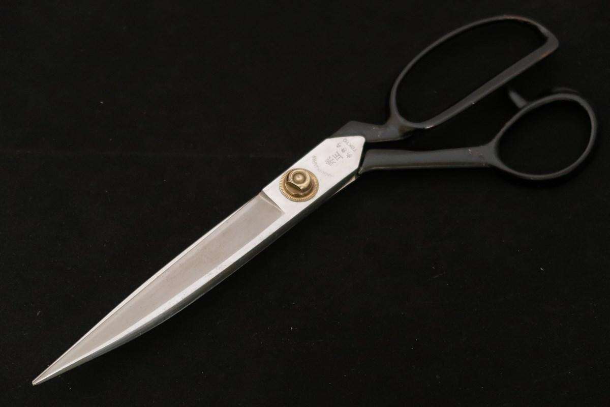 Vintage Japanese medium-quality Sewing Shears 260㎜ Munemasa