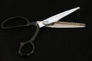 Vintage Japanese Pinking  Scissors SKS The 50’s