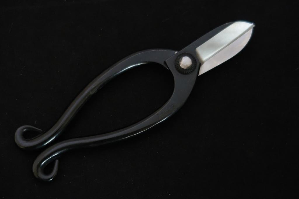 Vintage Japanese Flower shears 