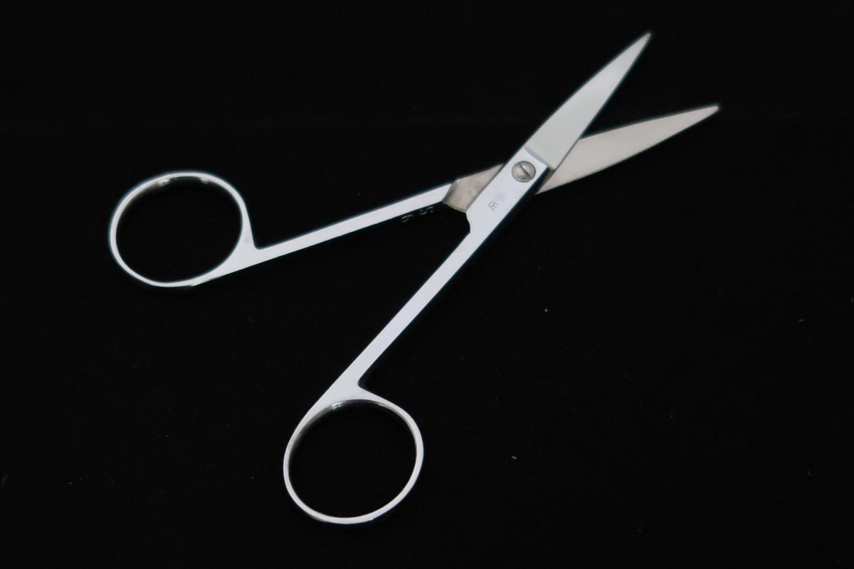 The Japanese Cosmetic Scissors.1950s 