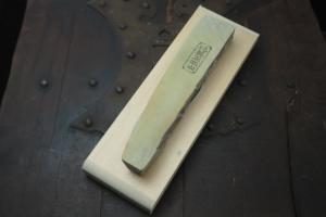 Kyoto Natural Stone Maruka Syouhonyama (for razors) B