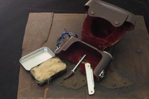 藤(Tou) collaboration  Remake Vintage Konica leather case   Fire starter set