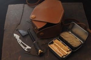 藤(Tou) Vintage binoculares case Fire starter set