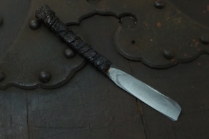 藤(Tou) collaboration  Vintage used Tamahagane Japanese razor 寺正(Teramasa)